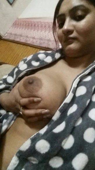 HQ recommend best of hd imagse bubs bhabhi