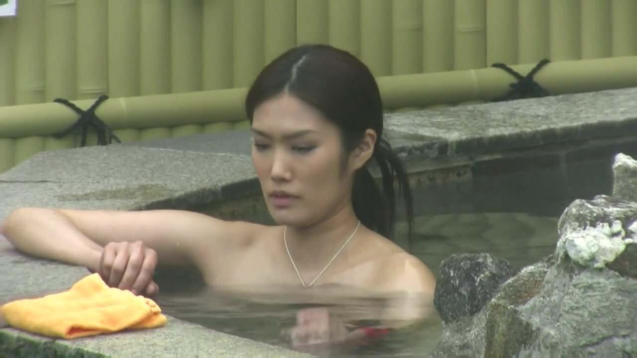 asian hot spring voyeur