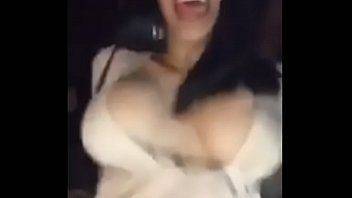 Cardi B Taking a Shit and Farting!!!